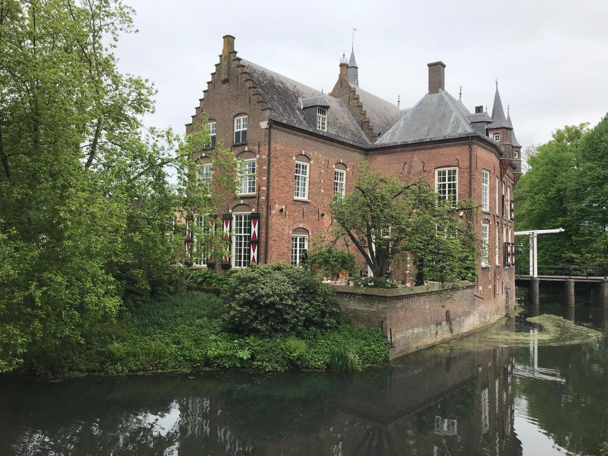 B&B 'Het Gripshuis' Vught Luaran gambar